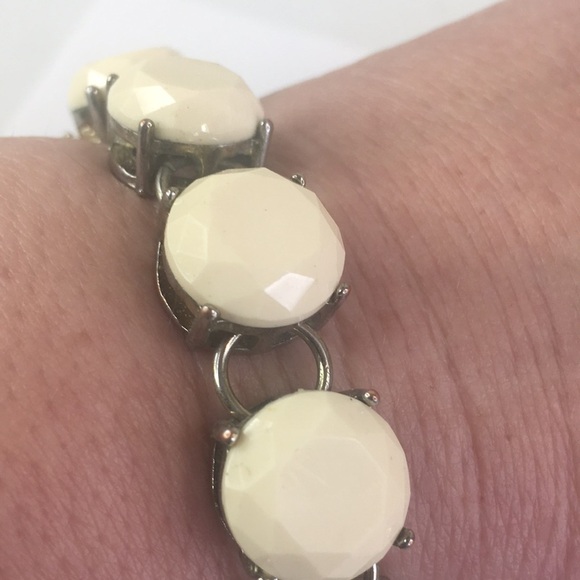 Vintage J Crew Chunky Glass Bracelet Unsinged 7.5"  Faceted cream - Picture 5 of 5